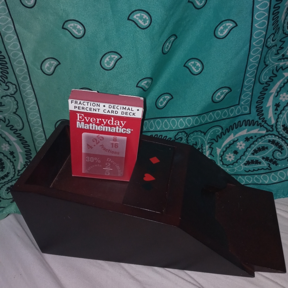 Card shuffler